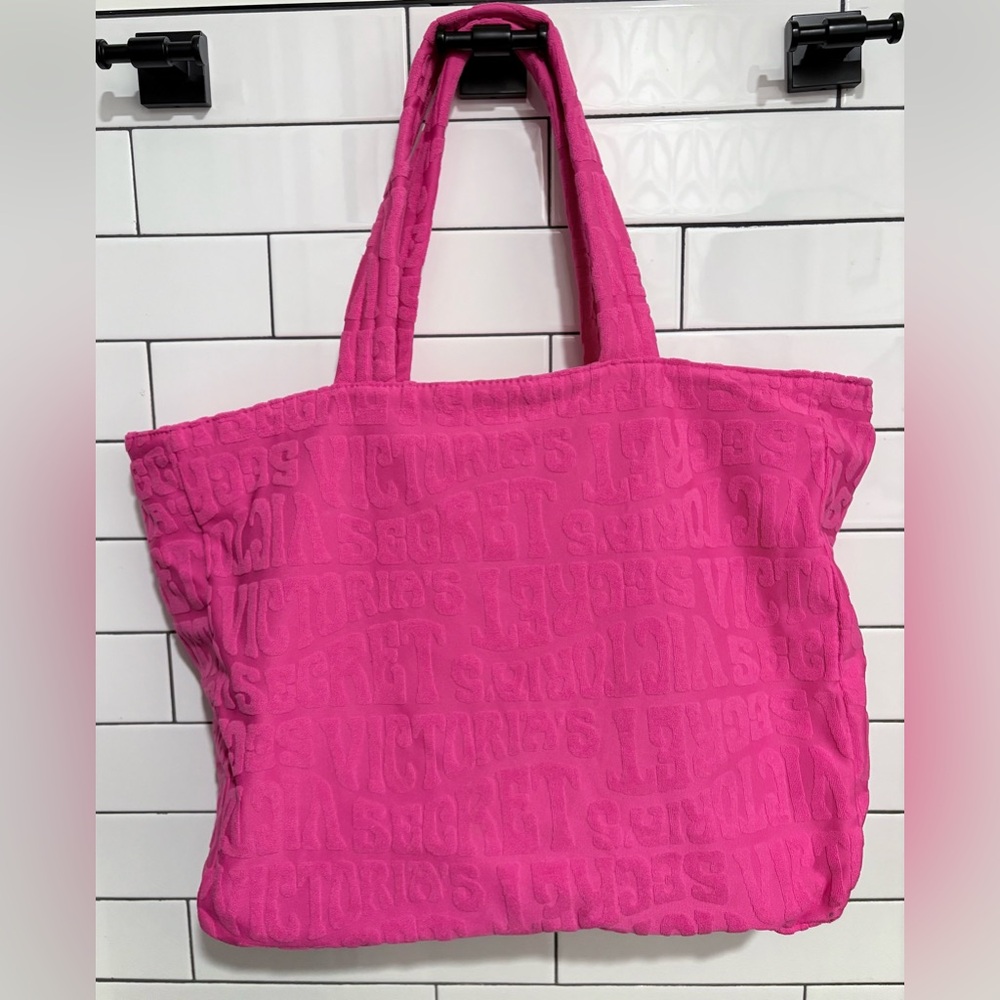 Stylish Victoria’s Secret Pink Terry Tote Bag - Picture 3 of 6